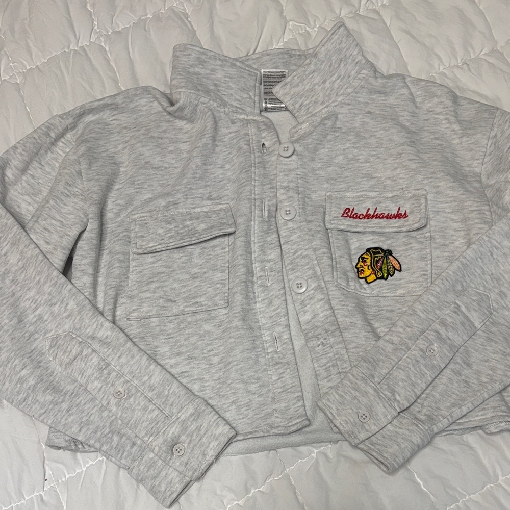 NHL Blackhawks Gray Women's cropped sweater Jacket